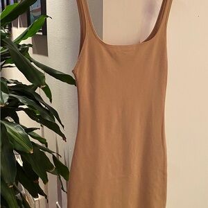 Robe moulante aux genoux Zara Tan Midi Dress